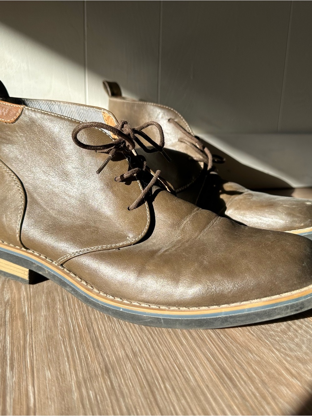 Men's Brown Leather Lace-Up Dress boots